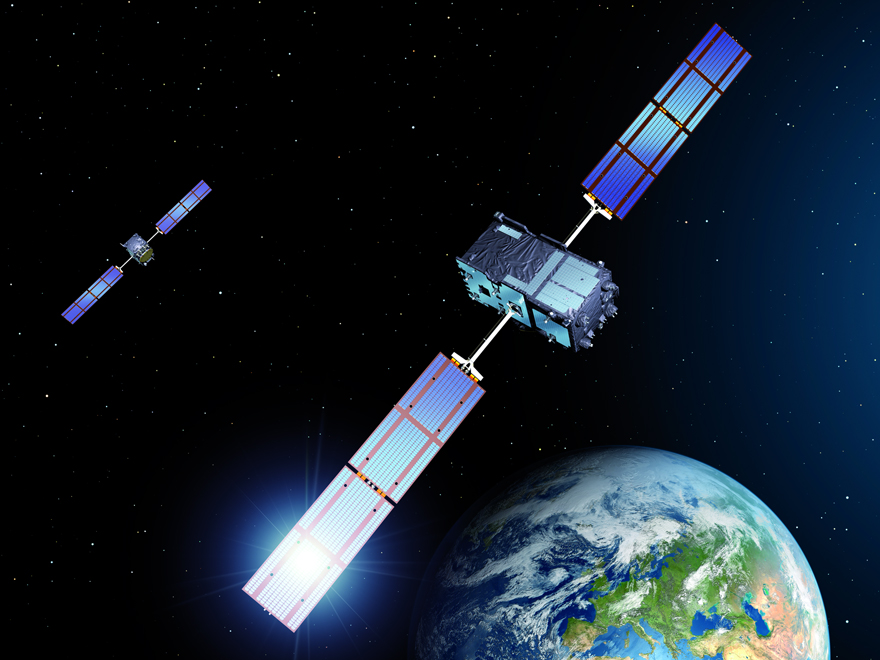 De_eerste_twee_Galileo_In-Orbit_Validation_satellieten